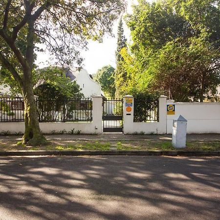 Mawethu Peaceful Garden With Covered Pool And Braai Area Ciudad del Cabo Exterior foto