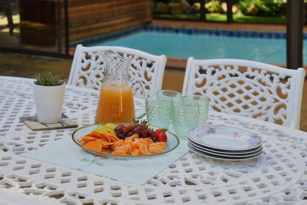 Mawethu Peaceful Garden With Covered Pool And Braai Area Ciudad del Cabo Exterior foto